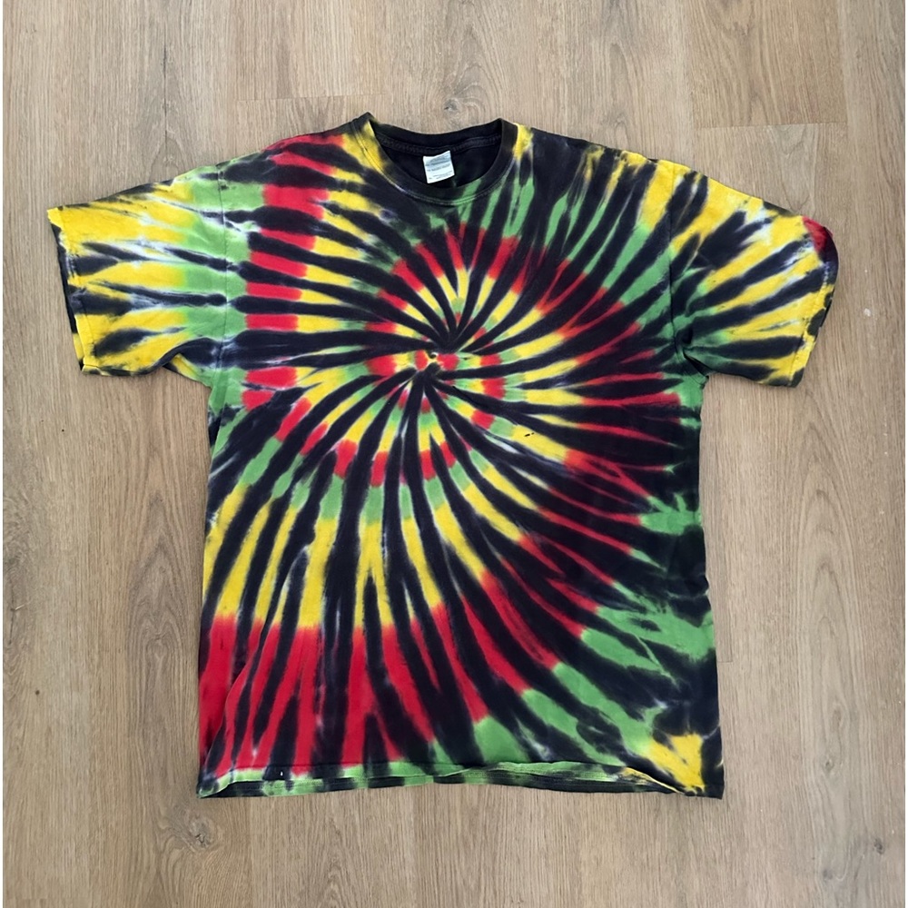 Retro Tie die shirt. 90s. XL
